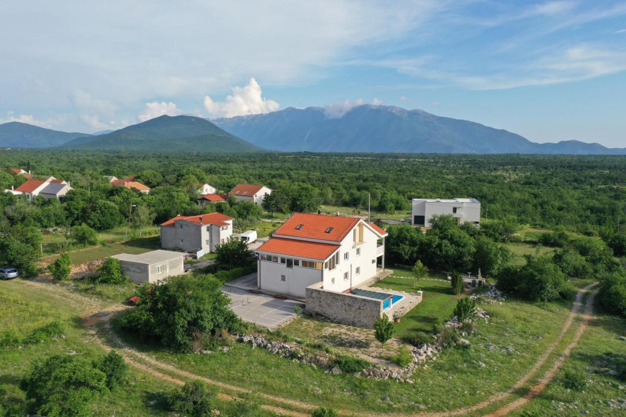 Villa Ivy With Perfect Privacy, Pool, Sauna And Jacuzzi Opanci Екстериор снимка